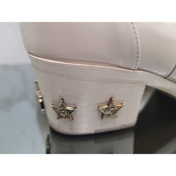 Chanel Paris-Dallas Beige Leather Ankle Boots - Size 37 - Picture 15 of 16